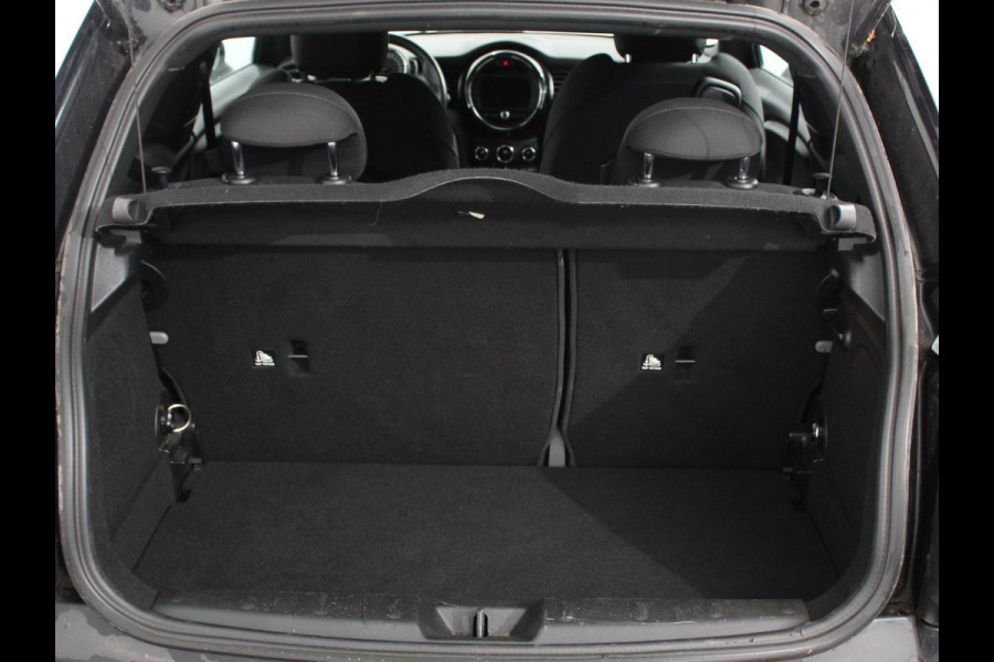 MINI Mini 1.5 136pk Cooper Chili | Climate control | Cruise control | Lichtmetalen velgen 17" | Stoelverwarming | Led