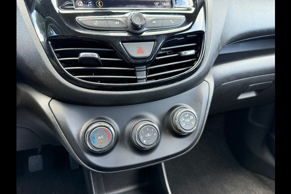Opel KARL 1.0 Rocks Online Edition - Airco - Navi - Parkeerhulp - Org.NL Opel KARL 1.0 Rocks Online Edition - Airco - Navi - Parkeerhulp - Org.NL