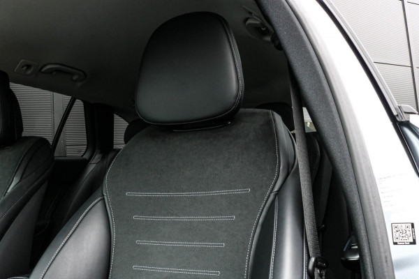 Mercedes-Benz C-Klasse Estate 180 AMG Line - WIDESCREEN - ALCANTARA