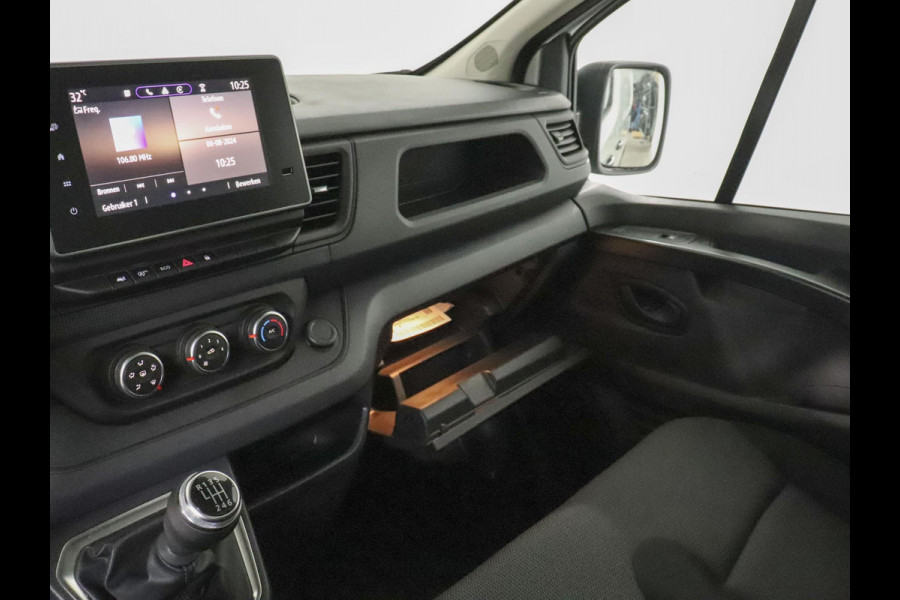 Renault Trafic 2.0 Blue dCi 150PK T30 L2H1 Advance Airco Bluetooth Camera Cruise PDC Trekhaak