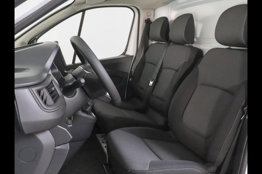 Renault Trafic 2.0 Blue dCi 150PK T30 L2H1 Advance Airco Bluetooth Camera Cruise PDC Trekhaak
