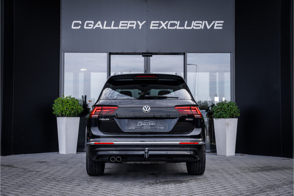 Volkswagen Tiguan 2.0 TSI 4Motion Highline Business - R Line | Panorama | Elek. Trekhaak | ACC | Stoelverwarming
