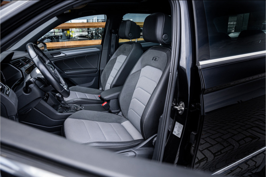 Volkswagen Tiguan 2.0 TSI 4Motion Highline Business - R Line | Panorama | Elek. Trekhaak | ACC | Stoelverwarming
