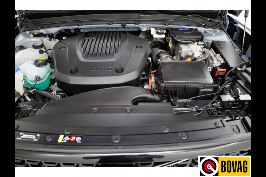 Volvo XC40 1.5 T5 Recharge 263 PK | Elec. trekhaak | Elec. klep | Camera | Stoelverw. | Keyless | Pilot assist,  Memory bestuurdersstoel