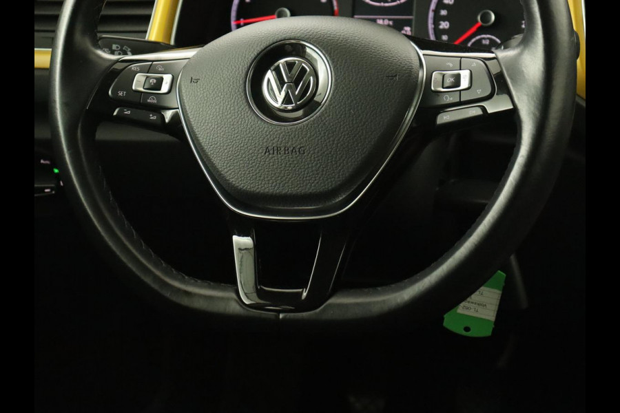 Volkswagen T-Roc 1.0 TSI Style | 1e eigenaar | Camera | Carplay | Full LED | Navigatie | Adaptive cruise | Parkeerhulp | Climate control | Getint glas