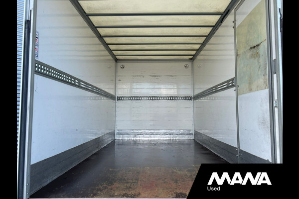 MAN TGE 50 3.5T Bakwagen Dubbellucht Dhollandia Laadklep Navi Airco Cruise control
