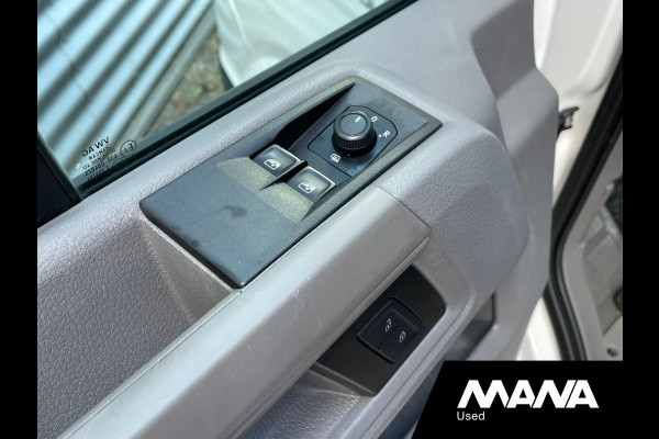 MAN TGE 50 3.5T Bakwagen Dubbellucht Dhollandia Laadklep Navi Airco Cruise control