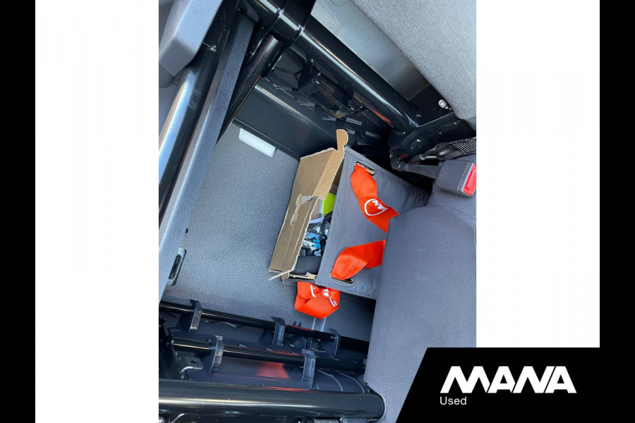 MAN TGE 50 3.5T Bakwagen Dubbellucht Dhollandia Laadklep Navi Airco Cruise control