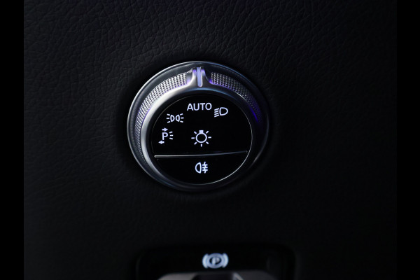 Mercedes-Benz GLC 300e 4MATIC Luxury Line Avantgarde Advanced Plus | Trekhaak | Rijassistentiepakket plus | Stuur en Stoelverwarming. Inclusief 24 maanden MB Certified garantie voor Europa. Mercedes-Benz GLC 300e 4MATIC Luxury Line Avantgarde Advanced Plus | Trekhaak | Rijassistentiepakket plus | Stuur en Stoelverwarming. Inclusief 24 maanden MB Certified garantie voor Europa.