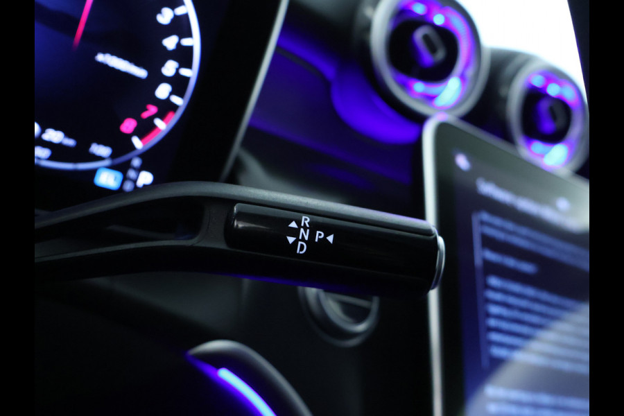 Mercedes-Benz GLC 300e 4MATIC Luxury Line Avantgarde Advanced Plus | Trekhaak | Rijassistentiepakket plus | Stuur en Stoelverwarming. Inclusief 24 maanden MB Certified garantie voor Europa. Mercedes-Benz GLC 300e 4MATIC Luxury Line Avantgarde Advanced Plus | Trekhaak | Rijassistentiepakket plus | Stuur en Stoelverwarming. Inclusief 24 maanden MB Certified garantie voor Europa.