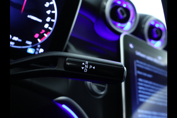 Mercedes-Benz GLC 300e 4MATIC Luxury Line Avantgarde Advanced Plus | Trekhaak | Rijassistentiepakket plus | Stuur en Stoelverwarming. Inclusief 24 maanden MB Certified garantie voor Europa. Mercedes-Benz GLC 300e 4MATIC Luxury Line Avantgarde Advanced Plus | Trekhaak | Rijassistentiepakket plus | Stuur en Stoelverwarming. Inclusief 24 maanden MB Certified garantie voor Europa.