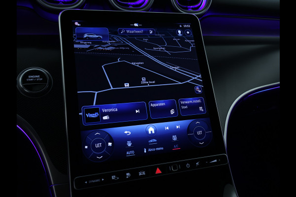 Mercedes-Benz GLC 300e 4MATIC Luxury Line Avantgarde Advanced Plus | Trekhaak | Rijassistentiepakket plus | Stuur en Stoelverwarming. Inclusief 24 maanden MB Certified garantie voor Europa. Mercedes-Benz GLC 300e 4MATIC Luxury Line Avantgarde Advanced Plus | Trekhaak | Rijassistentiepakket plus | Stuur en Stoelverwarming. Inclusief 24 maanden MB Certified garantie voor Europa.