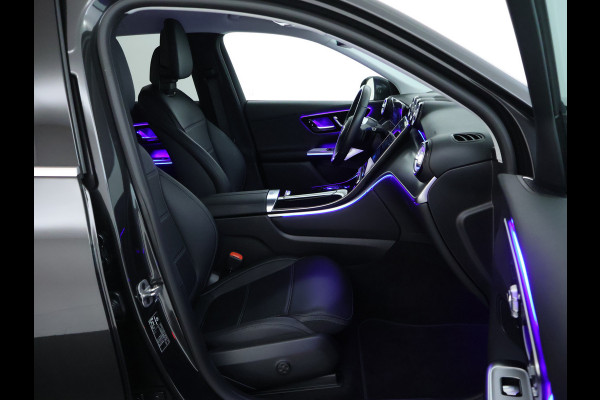 Mercedes-Benz GLC 300e 4MATIC Luxury Line Avantgarde Advanced Plus | Trekhaak | Rijassistentiepakket plus | Stuur en Stoelverwarming. Inclusief 24 maanden MB Certified garantie voor Europa. Mercedes-Benz GLC 300e 4MATIC Luxury Line Avantgarde Advanced Plus | Trekhaak | Rijassistentiepakket plus | Stuur en Stoelverwarming. Inclusief 24 maanden MB Certified garantie voor Europa.