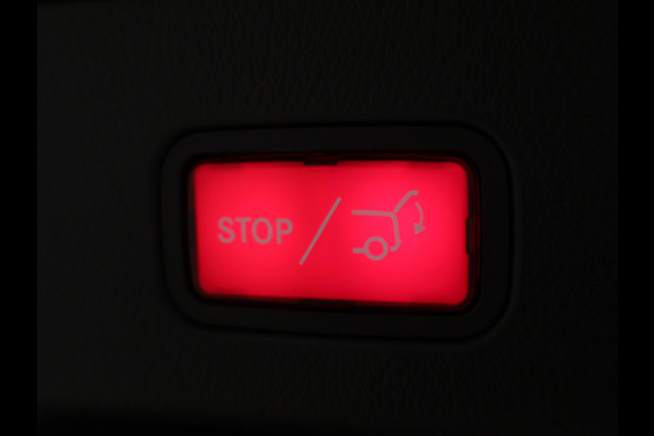 Mercedes-Benz GLC 300e 4MATIC Luxury Line Avantgarde Advanced Plus | Trekhaak | Rijassistentiepakket plus | Stuur en Stoelverwarming. Inclusief 24 maanden MB Certified garantie voor Europa. Mercedes-Benz GLC 300e 4MATIC Luxury Line Avantgarde Advanced Plus | Trekhaak | Rijassistentiepakket plus | Stuur en Stoelverwarming. Inclusief 24 maanden MB Certified garantie voor Europa.