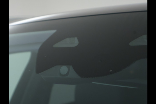 Mercedes-Benz GLC 300e 4MATIC Luxury Line Avantgarde Advanced Plus | Trekhaak | Rijassistentiepakket plus | Stuur en Stoelverwarming. Inclusief 24 maanden MB Certified garantie voor Europa. Mercedes-Benz GLC 300e 4MATIC Luxury Line Avantgarde Advanced Plus | Trekhaak | Rijassistentiepakket plus | Stuur en Stoelverwarming. Inclusief 24 maanden MB Certified garantie voor Europa.