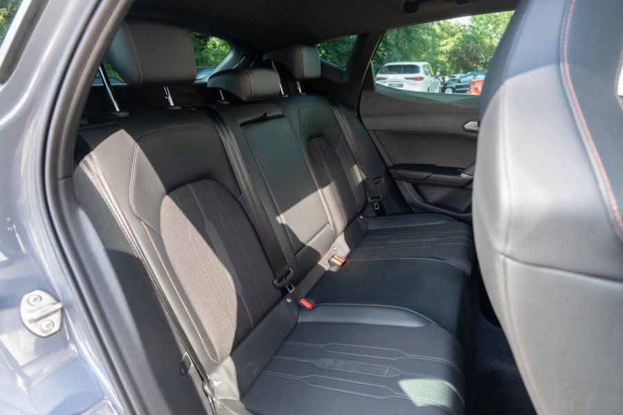 CUPRA Formentor 1.4 e-Hybrid VZ Performance | Panorama | Memory | 245 PK CUPRA Formentor 1.4 e-Hybrid VZ Performance | Panorama | Memory | 245 PK