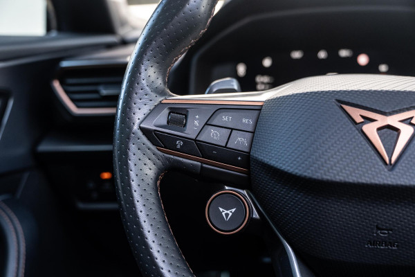 CUPRA Formentor 1.4 e-Hybrid VZ Performance | Panorama | Memory | 245 PK CUPRA Formentor 1.4 e-Hybrid VZ Performance | Panorama | Memory | 245 PK