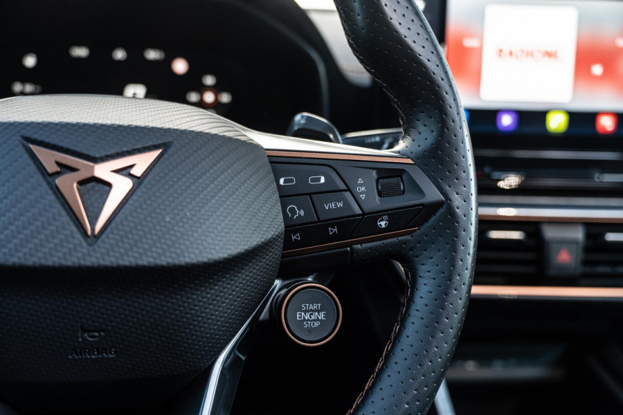 CUPRA Formentor 1.4 e-Hybrid VZ Performance | Panorama | Memory | 245 PK CUPRA Formentor 1.4 e-Hybrid VZ Performance | Panorama | Memory | 245 PK