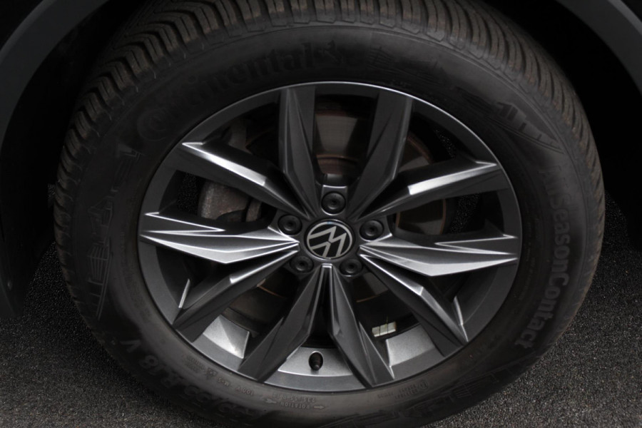 Volkswagen Tiguan Allspace 1.5 TSI DSG Life 7p. | Navigatie | Camera | Adaptive Cruise Control | Elektrische Achterklep | Elektrische Trekhaak |