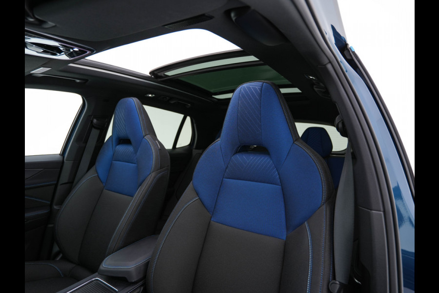 Lynk & Co 01 1.5 (INCL-BTW) Aut. *PANO | FULL-LED | ADAPTIVE-CRUISE | MICROFIBRE | BLIND-SPOT | MEMORY-PACK | DIGI-COCKPIT | HEATED-SPORTSEATS | TOPVIEW | KEYLESS | DAB+ | NAVI-FULLMAP |  ECC | AMBIENT-LIGHT Lynk & Co 01 1.5 (INCL-BTW) Aut. *PANO | FULL-LED | ADAPTIVE-CRUISE | MICROFIBRE | BLIND-SPOT | MEMORY-PACK | DIGI-COCKPIT | HEATED-SPORTSEATS | TOPVIEW | KEYLESS | DAB+ | NAVI-FULLMAP |  ECC | AMBIENT-LIGHT