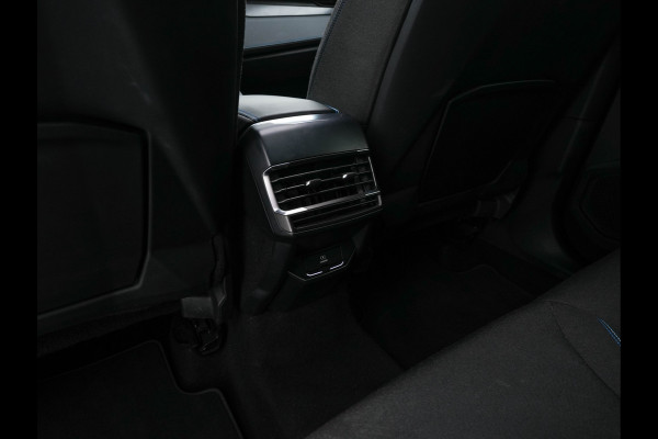 Lynk & Co 01 1.5 (INCL-BTW) Aut. *PANO | FULL-LED | ADAPTIVE-CRUISE | MICROFIBRE | BLIND-SPOT | MEMORY-PACK | DIGI-COCKPIT | HEATED-SPORTSEATS | TOPVIEW | KEYLESS | DAB+ | NAVI-FULLMAP |  ECC | AMBIENT-LIGHT Lynk & Co 01 1.5 (INCL-BTW) Aut. *PANO | FULL-LED | ADAPTIVE-CRUISE | MICROFIBRE | BLIND-SPOT | MEMORY-PACK | DIGI-COCKPIT | HEATED-SPORTSEATS | TOPVIEW | KEYLESS | DAB+ | NAVI-FULLMAP |  ECC | AMBIENT-LIGHT