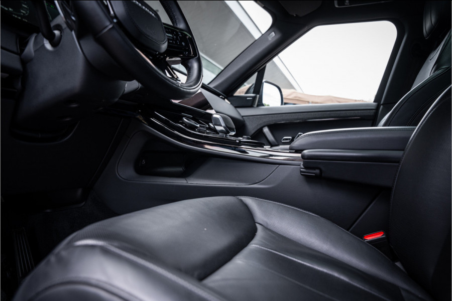 Land Rover Range Rover Sport P440e Dynamic SE ** Panodak ** 23" ** HUD ** Trekhaak ** NAP!!
