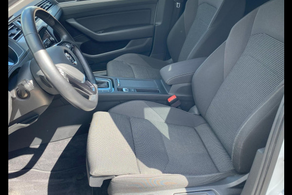 Volkswagen Arteon 1.5 TSI Business R Aut/ LED/ Virtual/ Keyless/ Trekhaak