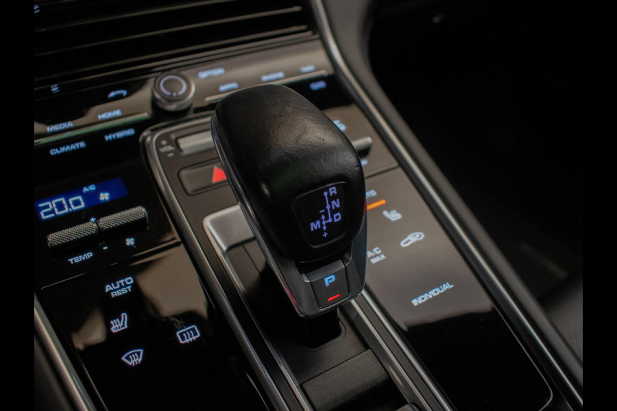 Porsche Panamera 2.9 4 E-Hybrid Sport (PANORAMADAK,APPLE CARPLAY,NAVI,LEDER,LED,21" LM VELGEN,360VIEW,CAMERA,SPORTSTOELEN)