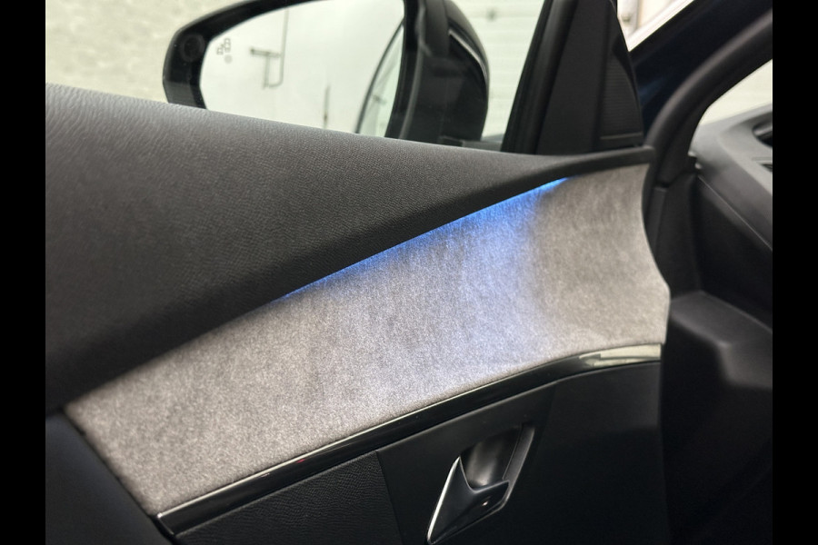 Peugeot 5008 130pk GT Line 7 Persoons | 360 Camera | ACC | Trekhaak | Isofix | Stoelverwarming | Carplay | Rijklaarprijs incl; Bovag Garantie en Afleverbeurt. | Climate Control | LED-Verlichting | Dodehoek | Sfeerverlichting | Keyless-Start |