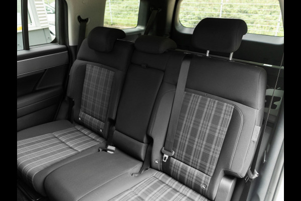 Hyundai Santa Fe 1.6 T-GDI PHEV 4WD - 7-zits - ACC - Elektrische Stoelen - Camera
