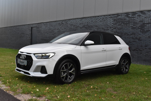 Audi A1 citycarver 30 TFSI Advanced Edition Automaat 2-tone kleur Pdc Stoelverwarming Cruisecontrol