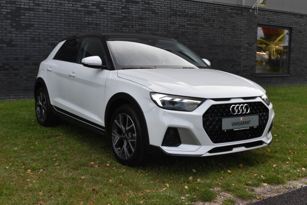 Audi A1 citycarver 30 TFSI Advanced Edition Automaat 2-tone kleur Pdc Stoelverwarming Cruisecontrol