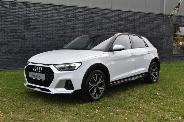 Audi A1 citycarver 30 TFSI Advanced Edition Automaat 2-tone kleur Pdc Stoelverwarming Cruisecontrol