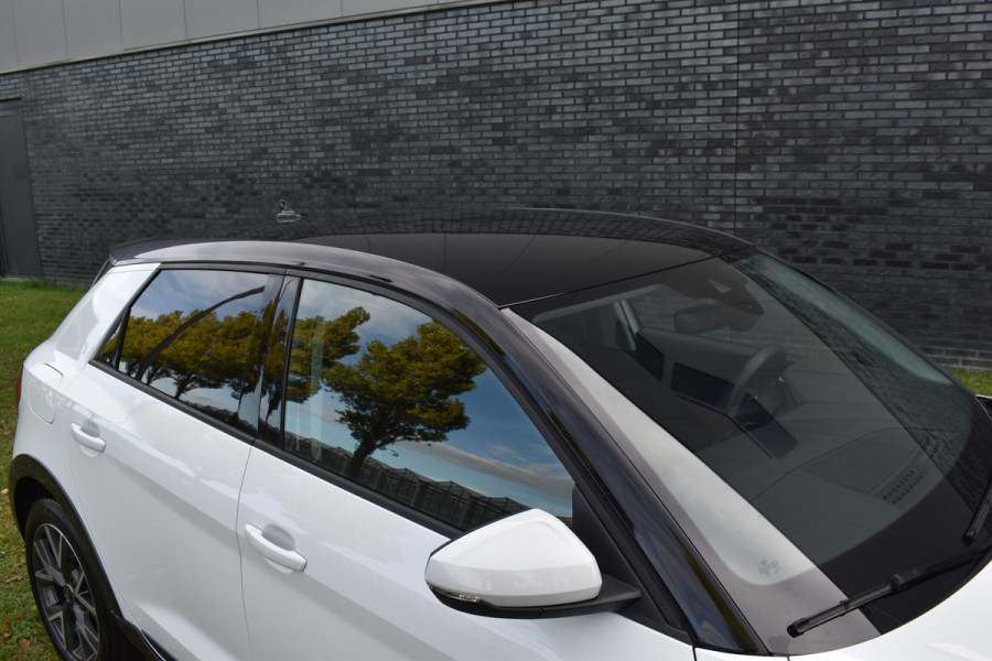 Audi A1 citycarver 30 TFSI Advanced Edition Automaat 2-tone kleur Pdc Stoelverwarming Cruisecontrol
