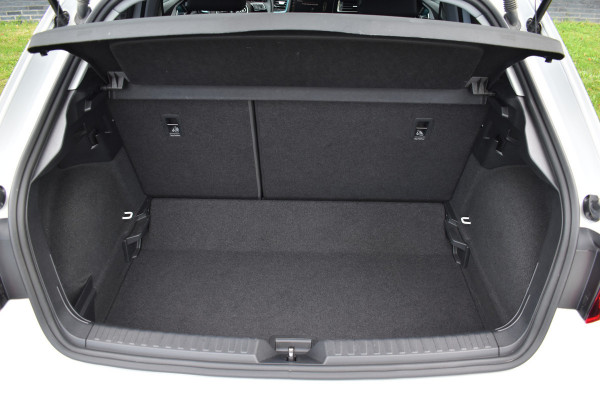 Audi A1 citycarver 30 TFSI Advanced Edition Automaat 2-tone kleur Pdc Stoelverwarming Cruisecontrol