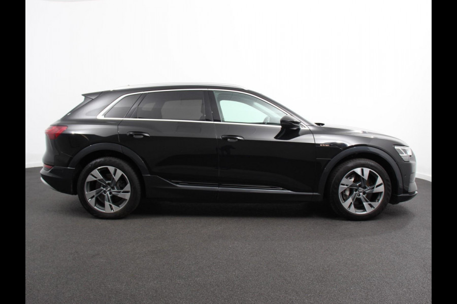 Audi e-tron 55 Advanced Quattro Navigatie Leder LED Matrix Tour Package Camera DAB+ Electrisch bedienbare achterklep