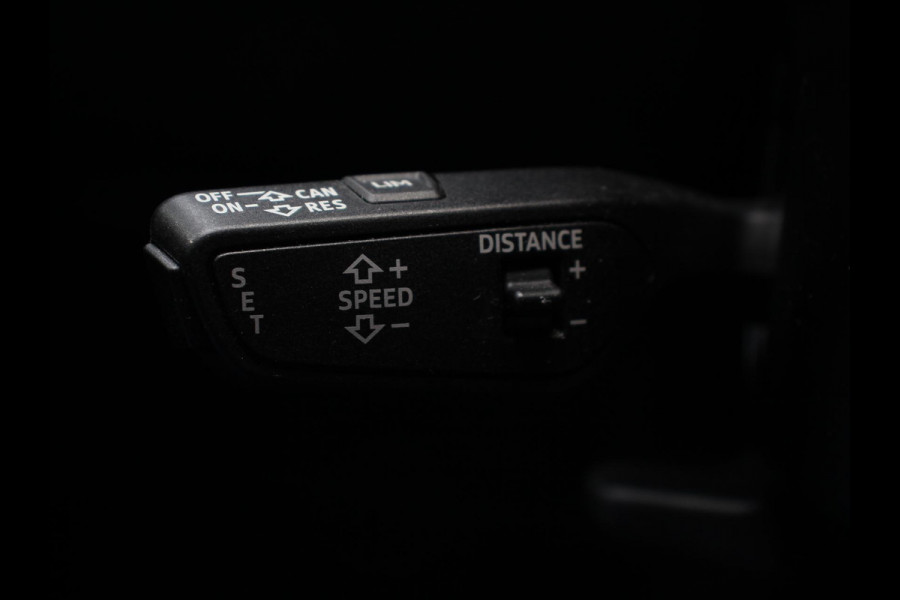 Audi e-tron 55 Advanced Quattro Navigatie Leder LED Matrix Tour Package Camera DAB+ Electrisch bedienbare achterklep