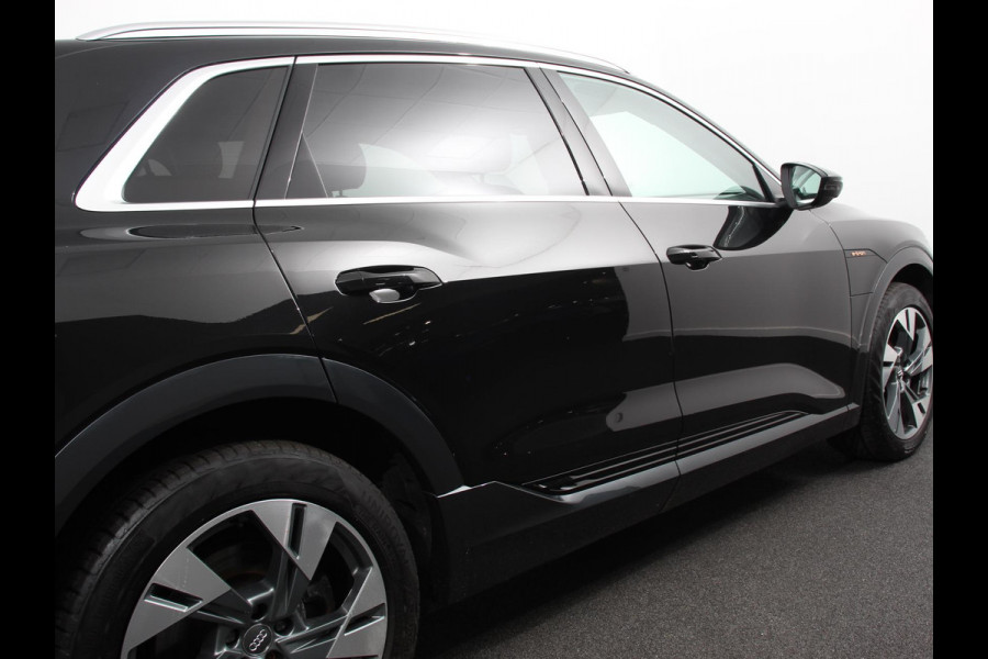 Audi e-tron 55 Advanced Quattro Navigatie Leder LED Matrix Tour Package Camera DAB+ Electrisch bedienbare achterklep