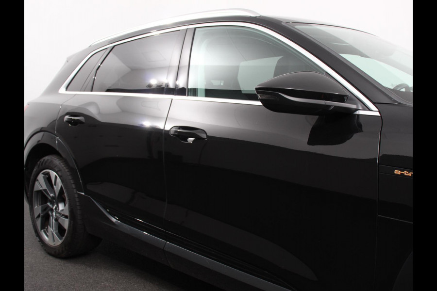Audi e-tron 55 Advanced Quattro Navigatie Leder LED Matrix Tour Package Camera DAB+ Electrisch bedienbare achterklep