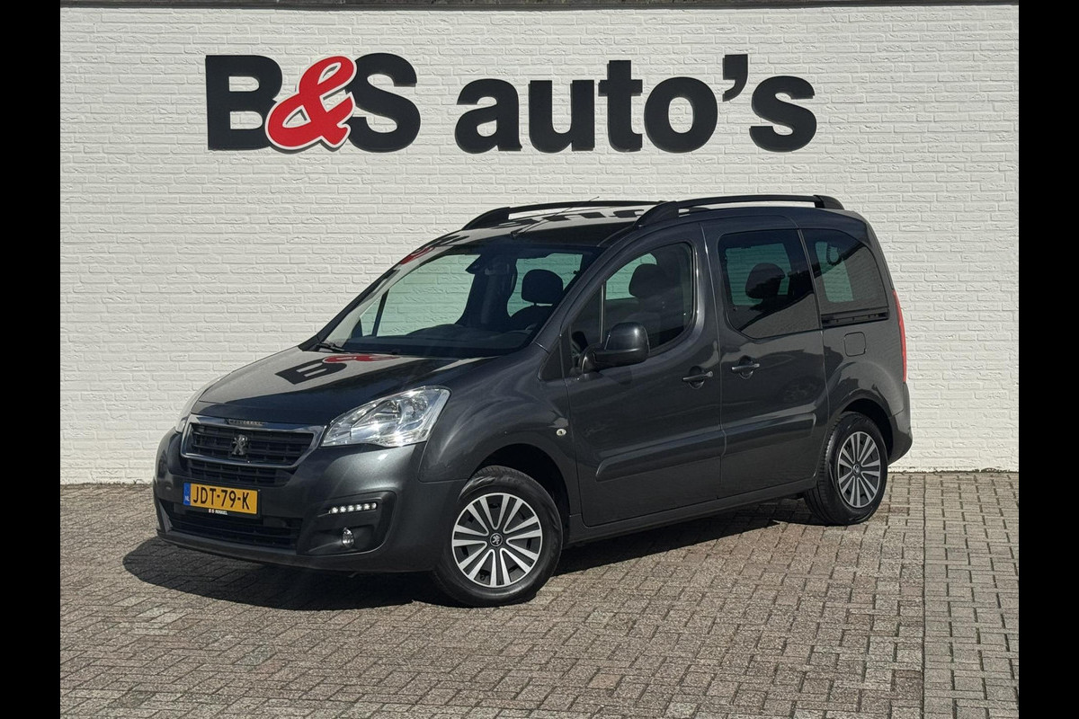 Peugeot Partner Tepee 1.2 PureTech Active Nieuwe distributie 5 Persoons Airco Cruise Trekhaak Peugeot Partner Tepee 1.2 PureTech Active Nieuwe distributie 5 Persoons Airco Cruise Trekhaak