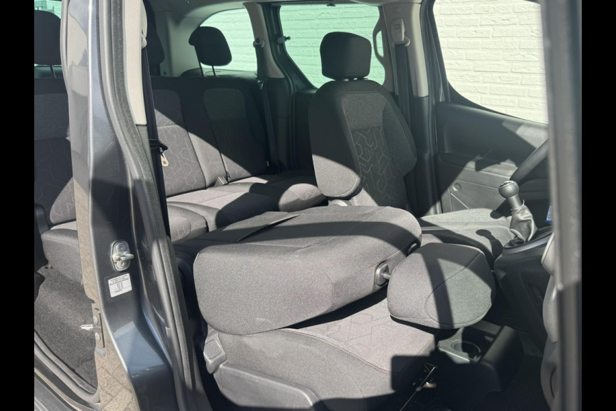 Peugeot Partner Tepee 1.2 PureTech Active Nieuwe distributie 5 Persoons Airco Cruise Trekhaak