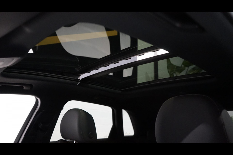 Audi Q3 40 TFSI Quattro 3x S-Line Black Optik AUTOMAAT-BANG OLUFSEN-NAVIGATIE-PANORAMA-TREKHAAK