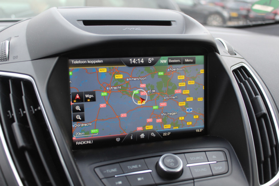 Ford Grand C-Max 1.0 Titanium 7p. / Panoramadak / Camera / Navigatie / 17'' / Parkeerhulp V+A / Cruise Control