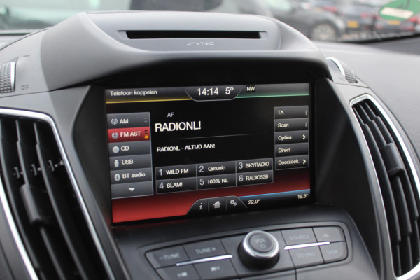 Ford Grand C-Max 1.0 Titanium 7p. / Panoramadak / Camera / Navigatie / 17'' / Parkeerhulp V+A / Cruise Control