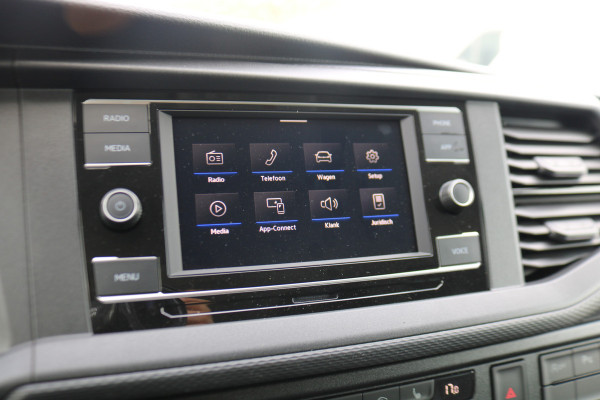 Volkswagen Transporter Caravelle 2.0 TDI 150pk L2 H1 Automaat Volkswagen Transporter Caravelle 2.0 TDI 150pk L2 H1 Automaat