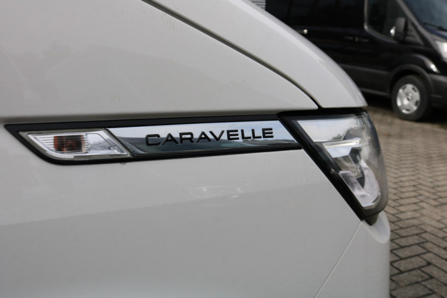 Volkswagen Transporter Caravelle 2.0 TDI 150pk L2 H1 Automaat Volkswagen Transporter Caravelle 2.0 TDI 150pk L2 H1 Automaat