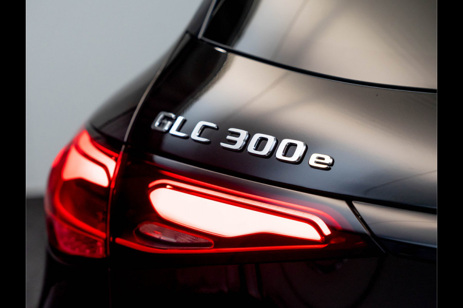 Mercedes-Benz GLC GLC 300e 4MATIC AMG Line | Nappaleer | NIGHT | Trekhaak