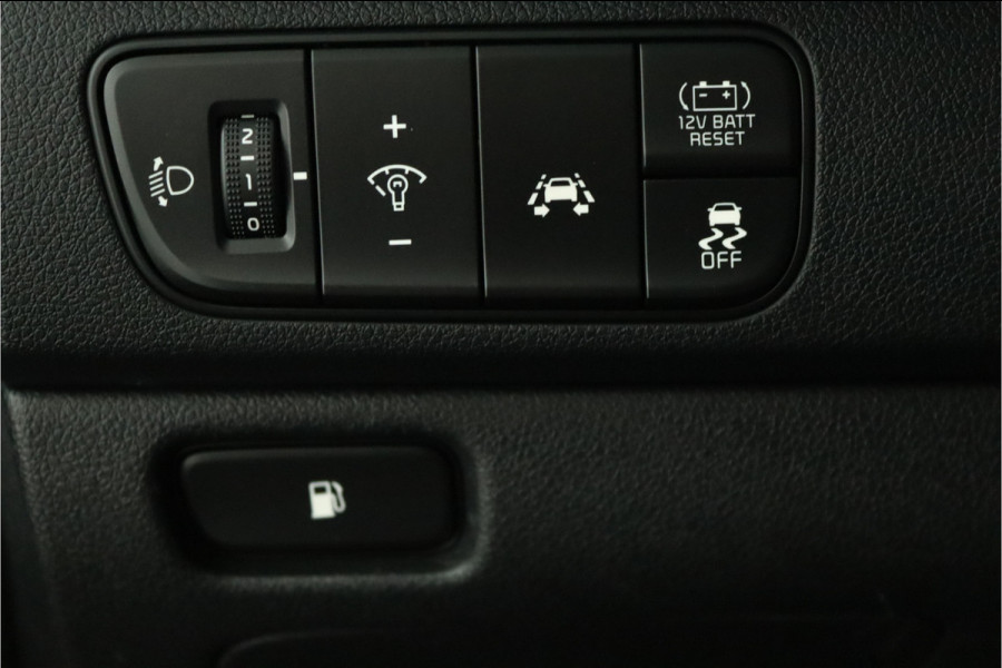 Kia Niro 1.6 GDi Hybrid DynamicLine - Navigatie - Cruise Control - Climate Control - Achteruitrijcamera - 12 Maanden Bovag Garantie