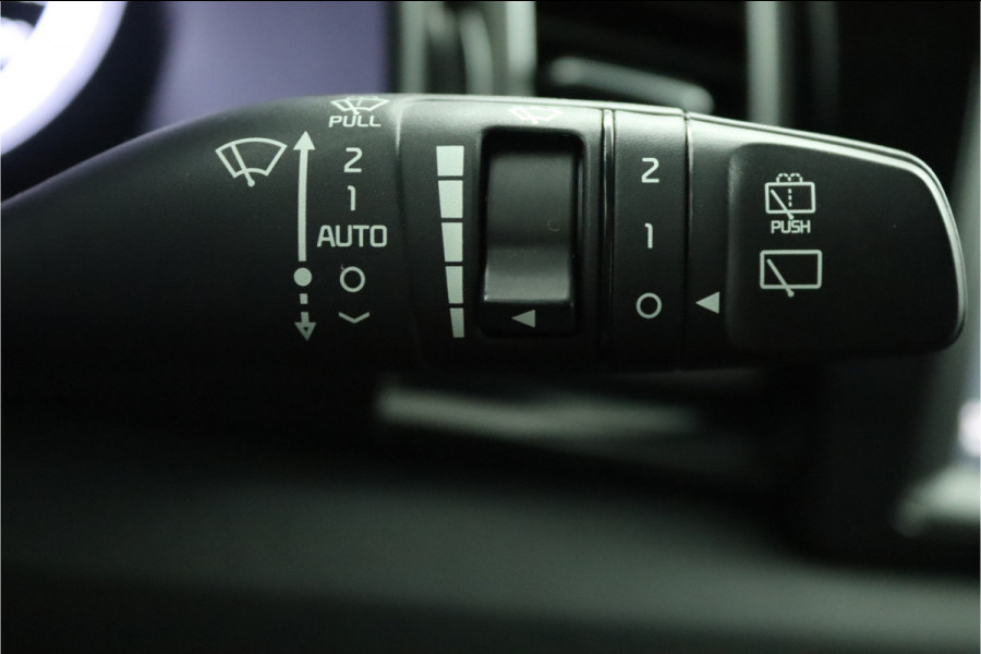Kia Niro 1.6 GDi Hybrid DynamicLine - Navigatie - Cruise Control - Climate Control - Achteruitrijcamera - 12 Maanden Bovag Garantie