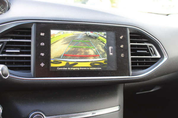 Peugeot 308 1.2 PureTech Blue Lease GT-line camera multimedia vol opties dealer onderhouden